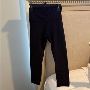 Lululemon High Rise Black WunderUnder Leggings